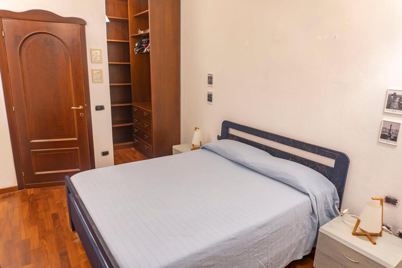 A 2 Passi Apartamento Iglesias Exterior foto